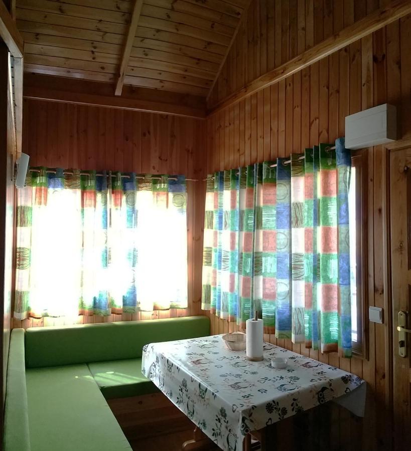Camping - Bungalows La Soleia D'Oix Exteriör bild